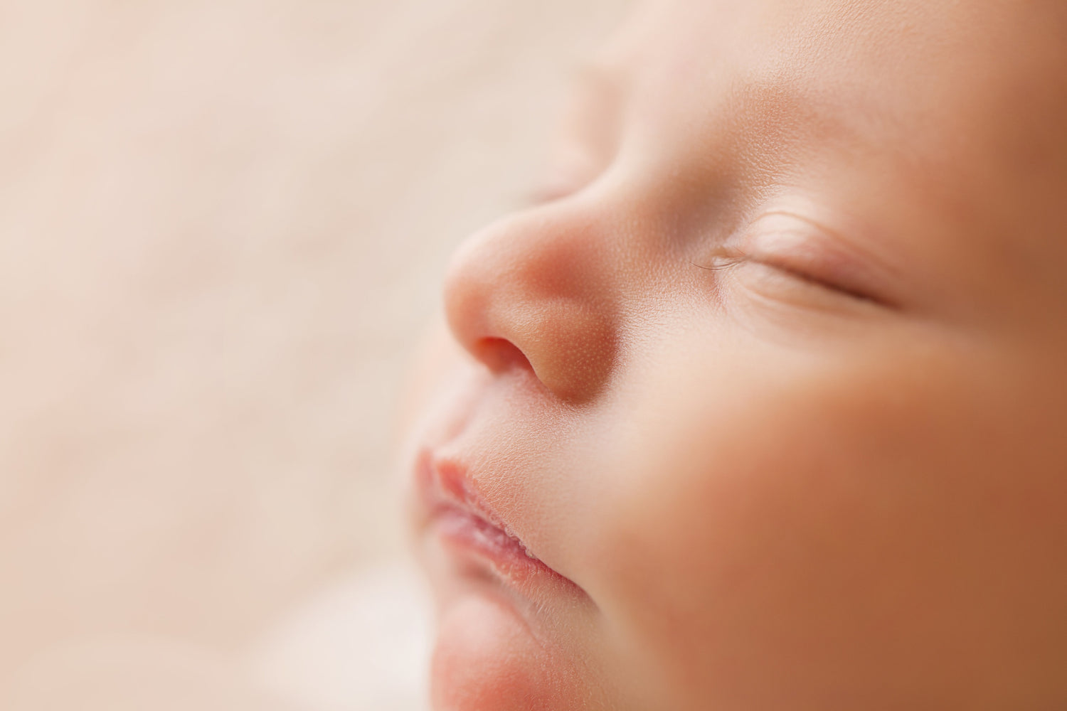 Baby's Face Sleeping | Metropolitan Breastfeeding